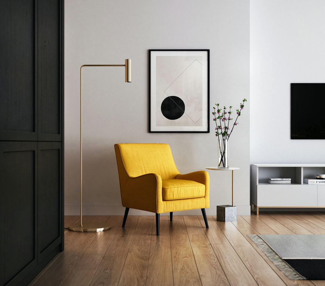 10 Easy Pieces: Clip-On Lights