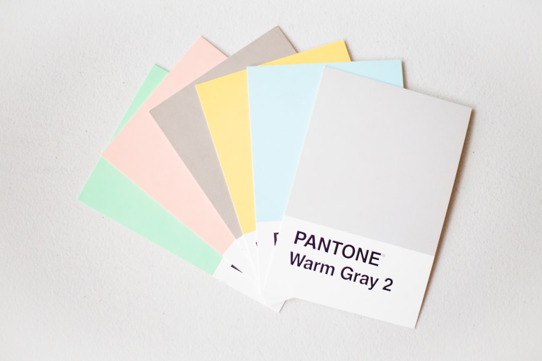 Forget Plain Ceilings — Why a Real Estate Agent Says This Color Is Best